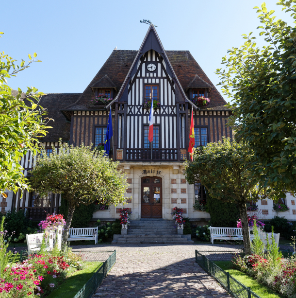 Photo de la mairie de Deauville